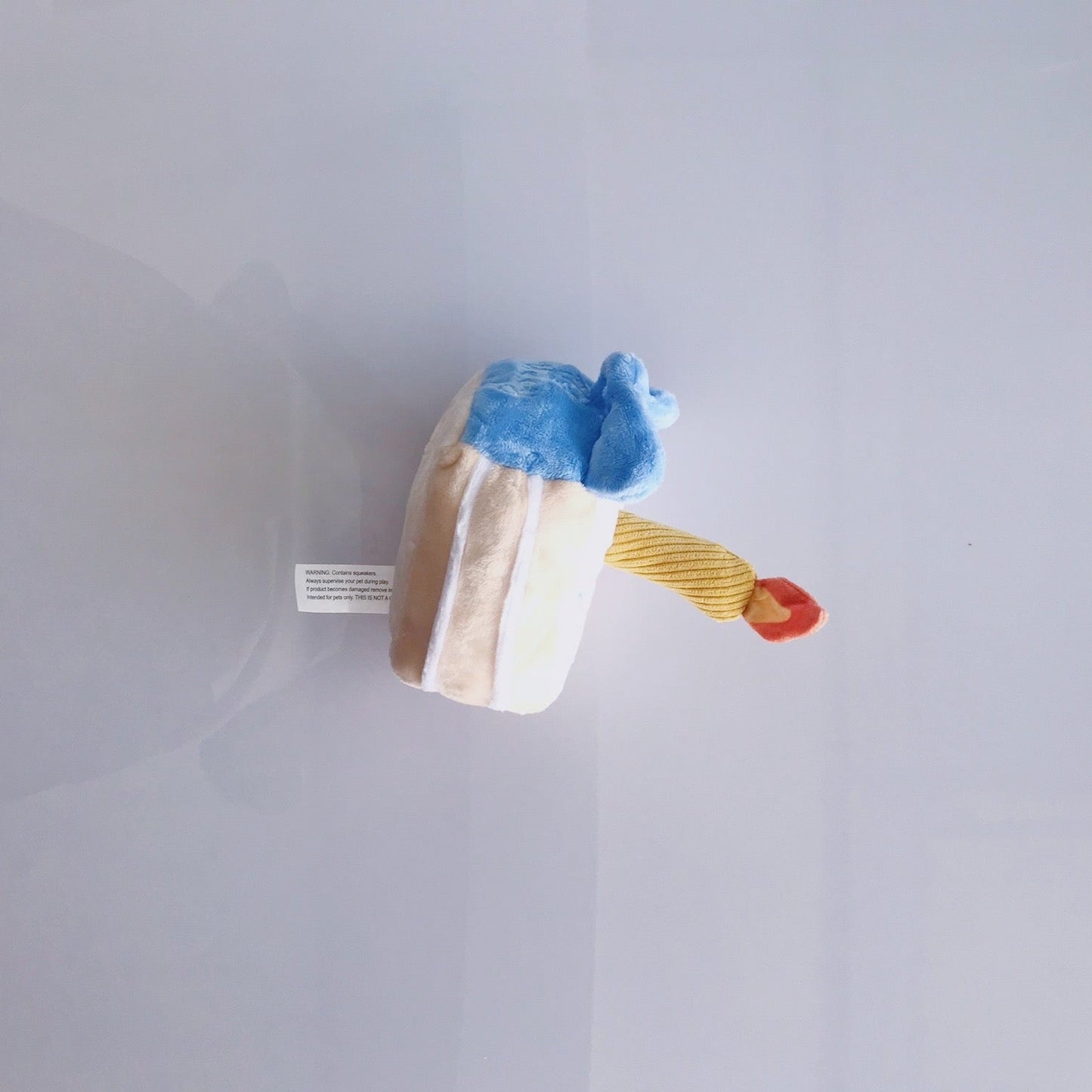 Cake toy