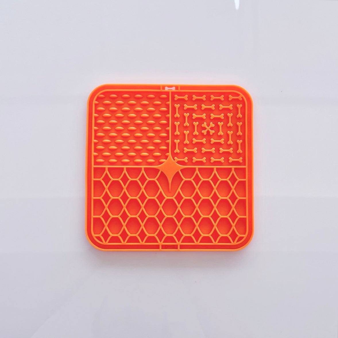 Non-skid Silicone Dog Lick Mat