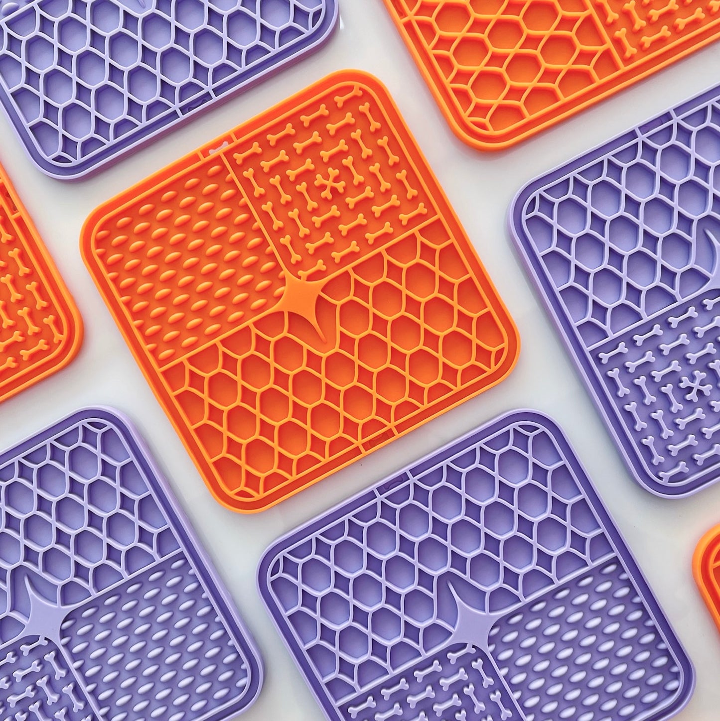 Non-skid Silicone Dog Lick Mat