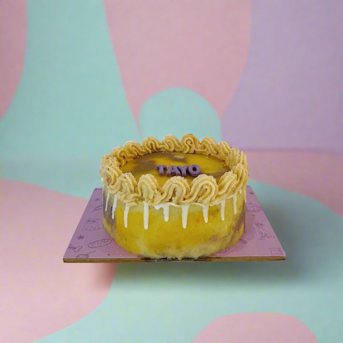 Dog Drip Cake (1 KG)