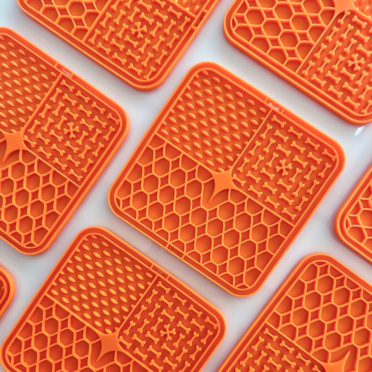 Non-skid Silicone Dog Lick Mat